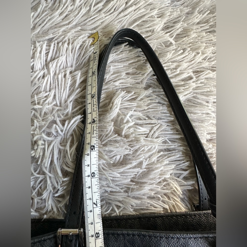 Michael Kors Black Saffiano Leather Jet Set Multi-Function Pocket Tote Bag - Picture 13 of 16